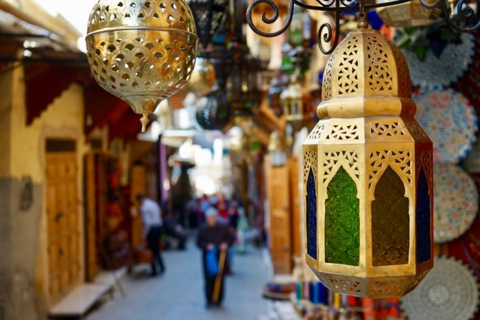 Tourist crowd painting architecture attraction pxhere